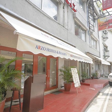 Arzo Hotel Manila Exterior foto
